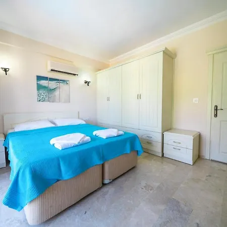 Sleeps 6 With Pool Air Con And Wifi Ölüdeniz